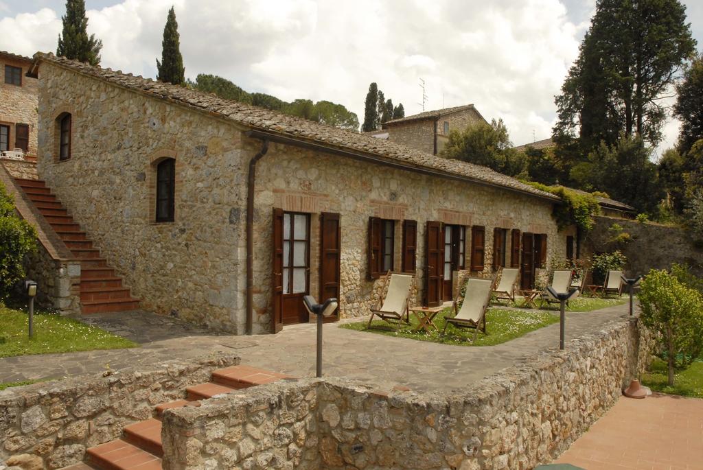 Relais Borgo Di Toiano Guest House Sovicille Exterior photo